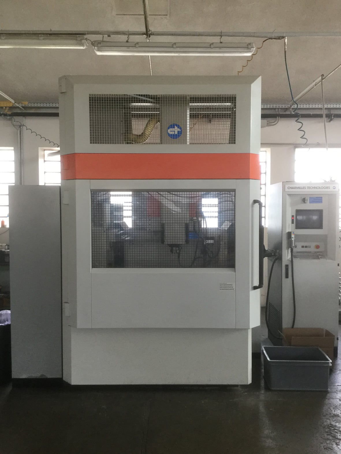 CHARMILLES Roboform 40 